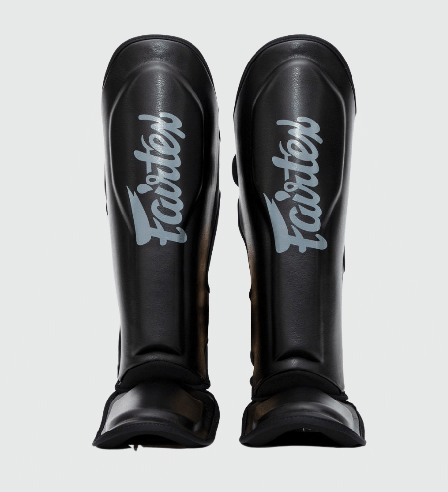 Fairtex Kickboks Scheenbeschermers FXB - Zwart/Grijs - Booster Fight Store